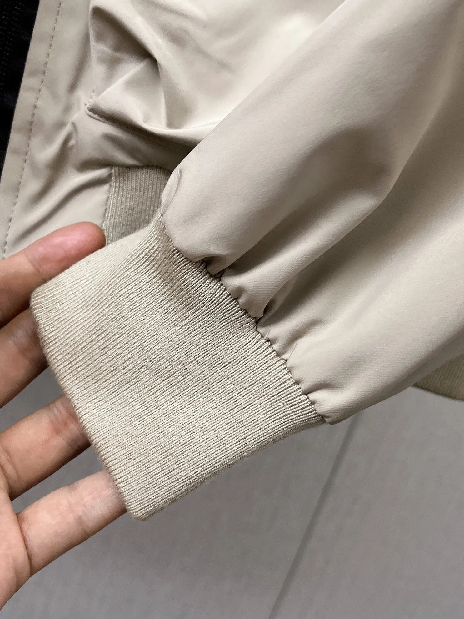 Same Style， ， 2026 New Arrival ， Original Premium Breathable ， ， ， Quality。 ， Sizes：M～3XL